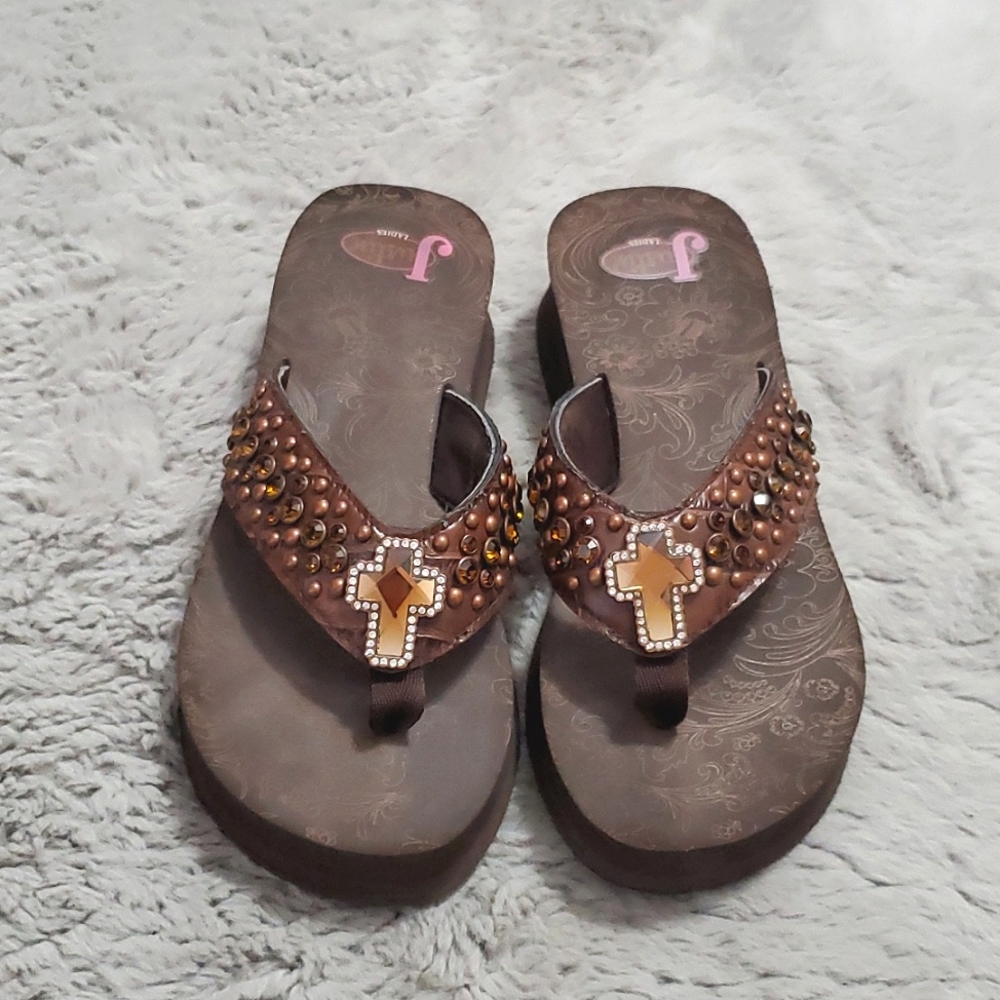 Justin brown gem cross wedge sandals size 7